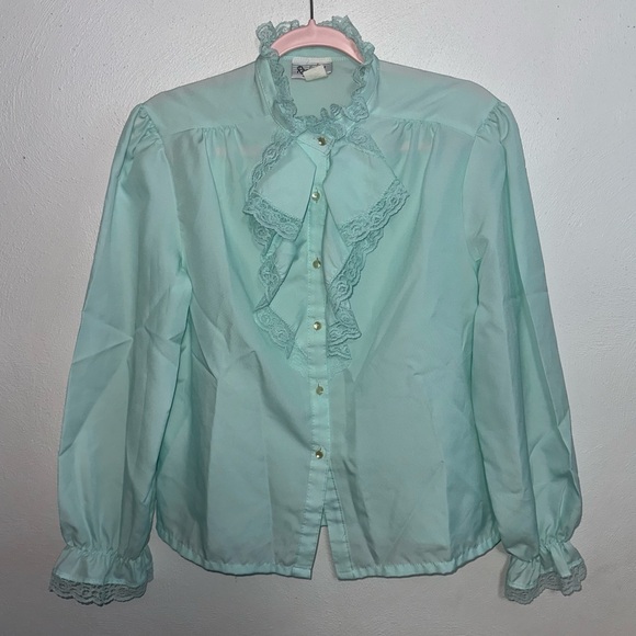 Vintage Mint Ruffled Lace Trim Top - Picture 8 of 11